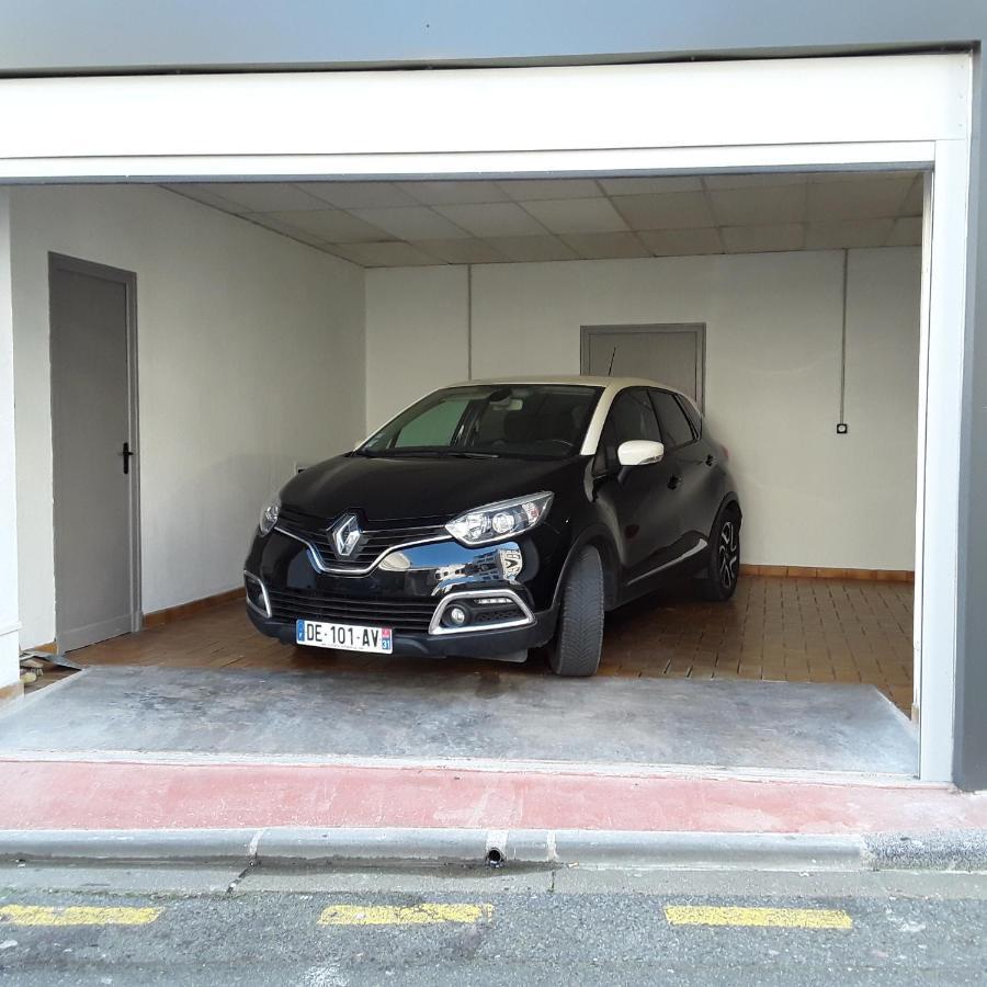 Maison De Ville Avec Garage Et Terrasse 루르드 외부 사진